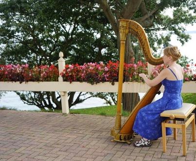 Katie McClaughry Wedding harpist Torquay Devon